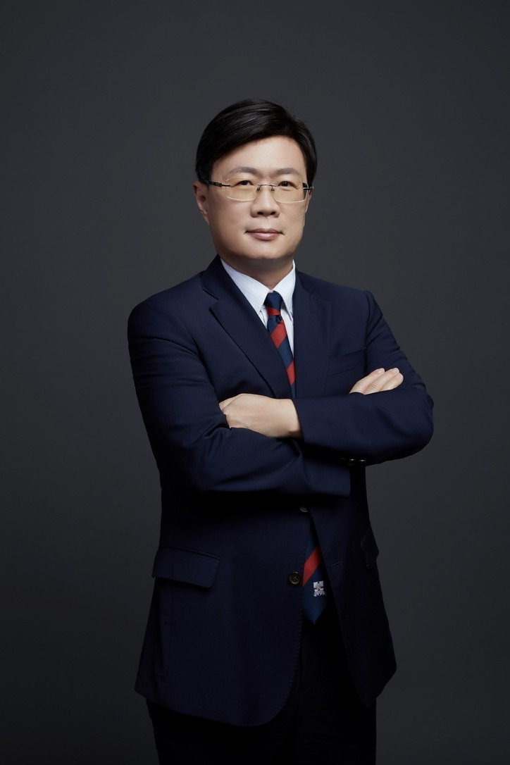 陳榮政照片