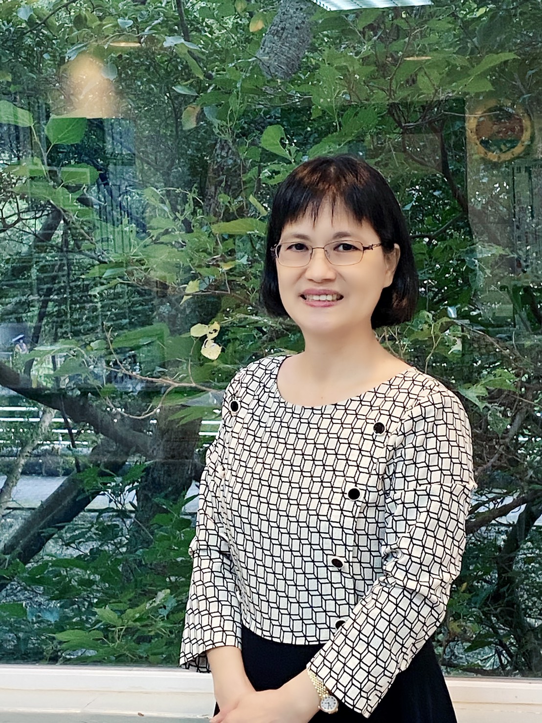 SU-YUN WANG照片